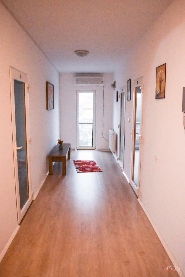 Spacious And Cozy 3Bd+Terrace Couples Apartment Timişoara Exterior foto